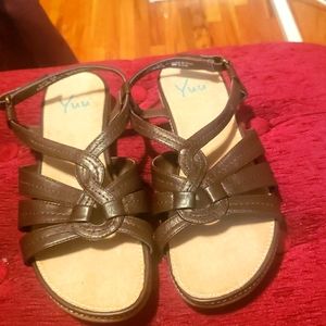 Sz 9 1/2 M, Yuu Brand, Brown